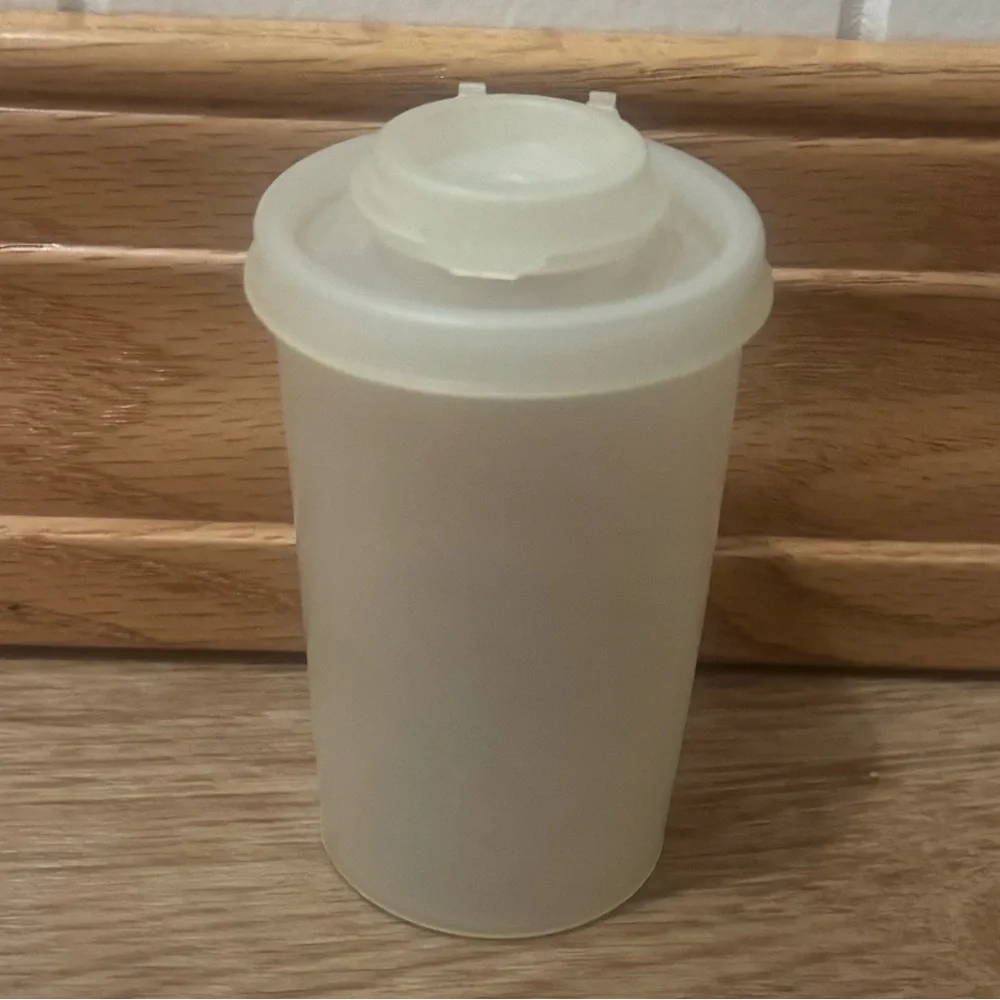 Vintage Tupperware Salt & Pepper Shaker Container Flip Top Lid Made in USA